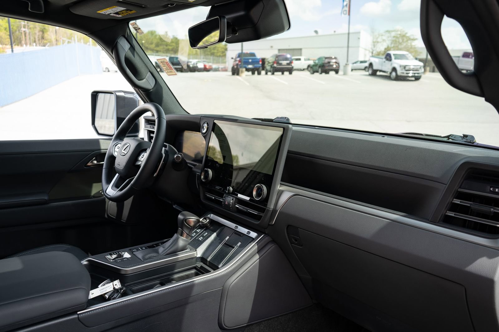 Used 2025 Lexus GX 550 AWD/4WD image 34