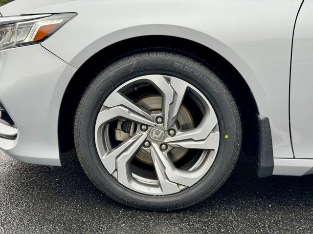 Used 2019 Honda Accord EX image 32
