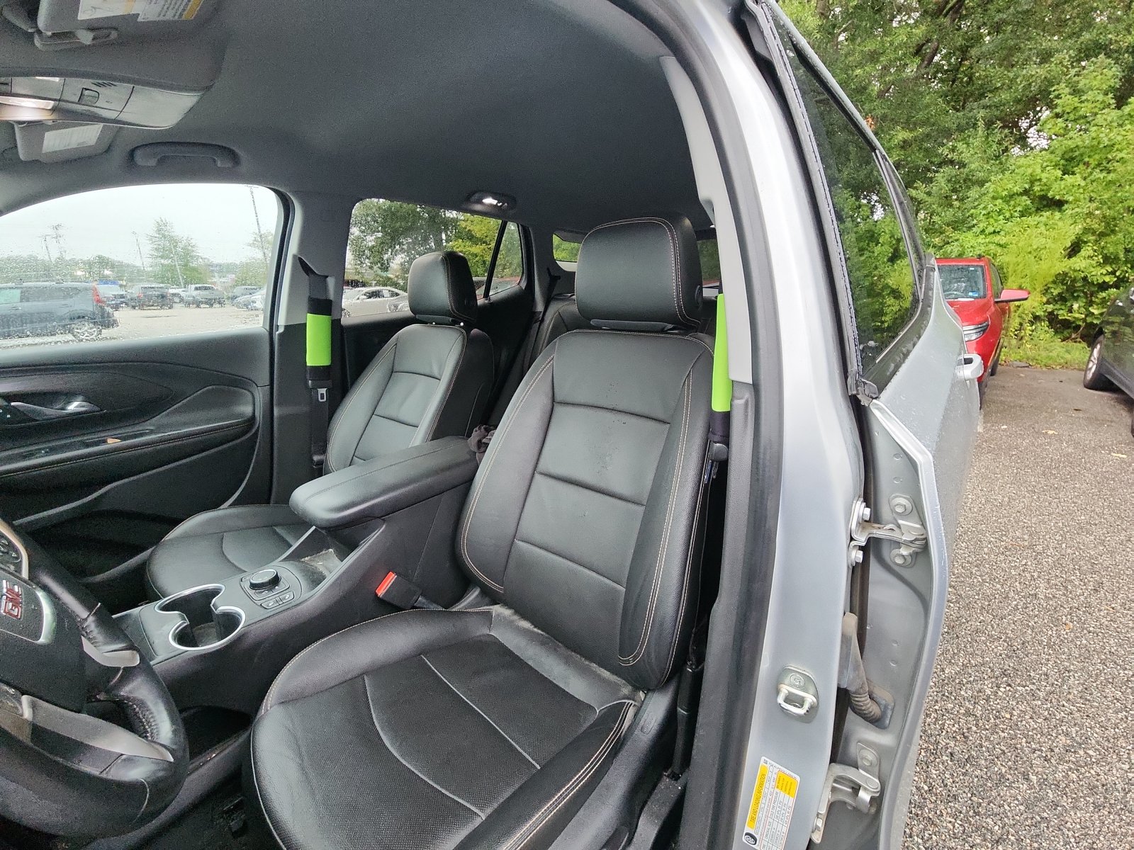 Used 2020 GMC Terrain SLT w/ Preferred Package FWD image 18