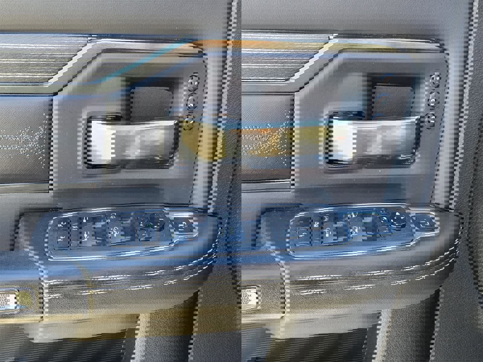 Used 2021 RAM 2500 Limited image 16