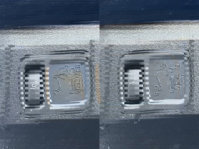 Used 2024 Ford Expedition Limited image 36