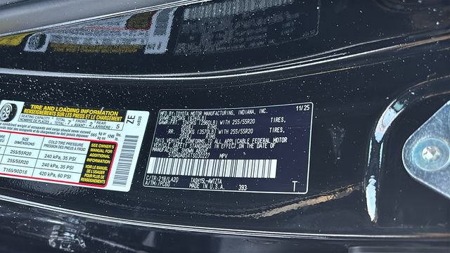 Used 2026 Toyota Grand Highlander MAX Platinum image 38