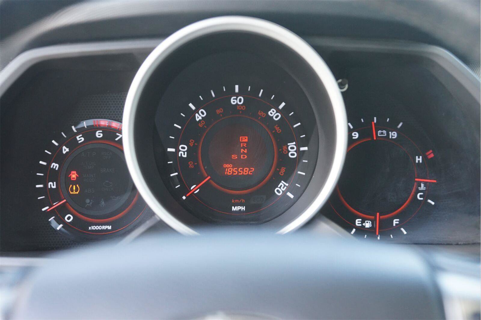 Used 2012 Toyota 4Runner Limited AWD/4WD image 25