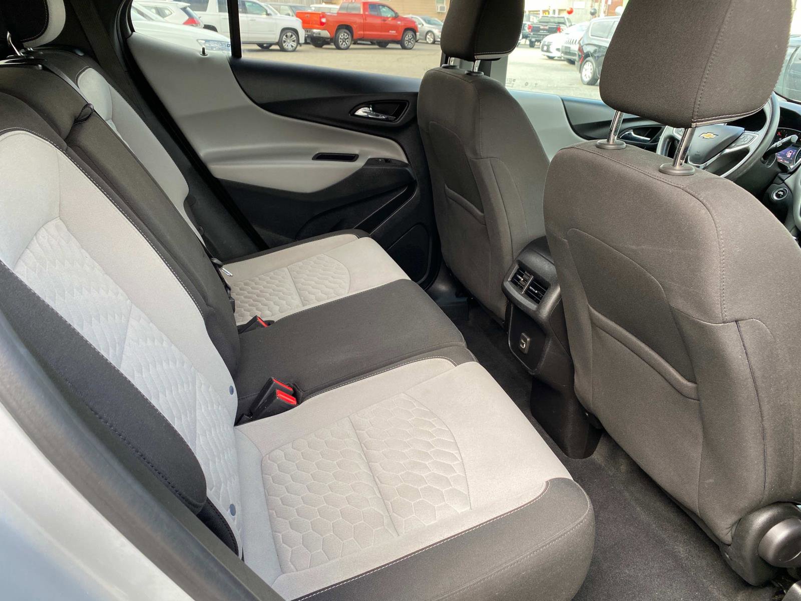 Used 2020 Chevrolet Equinox LT image 22