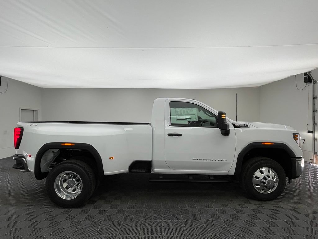 New 2026 GMC Sierra 3500 Pro AWD/4WD image 5