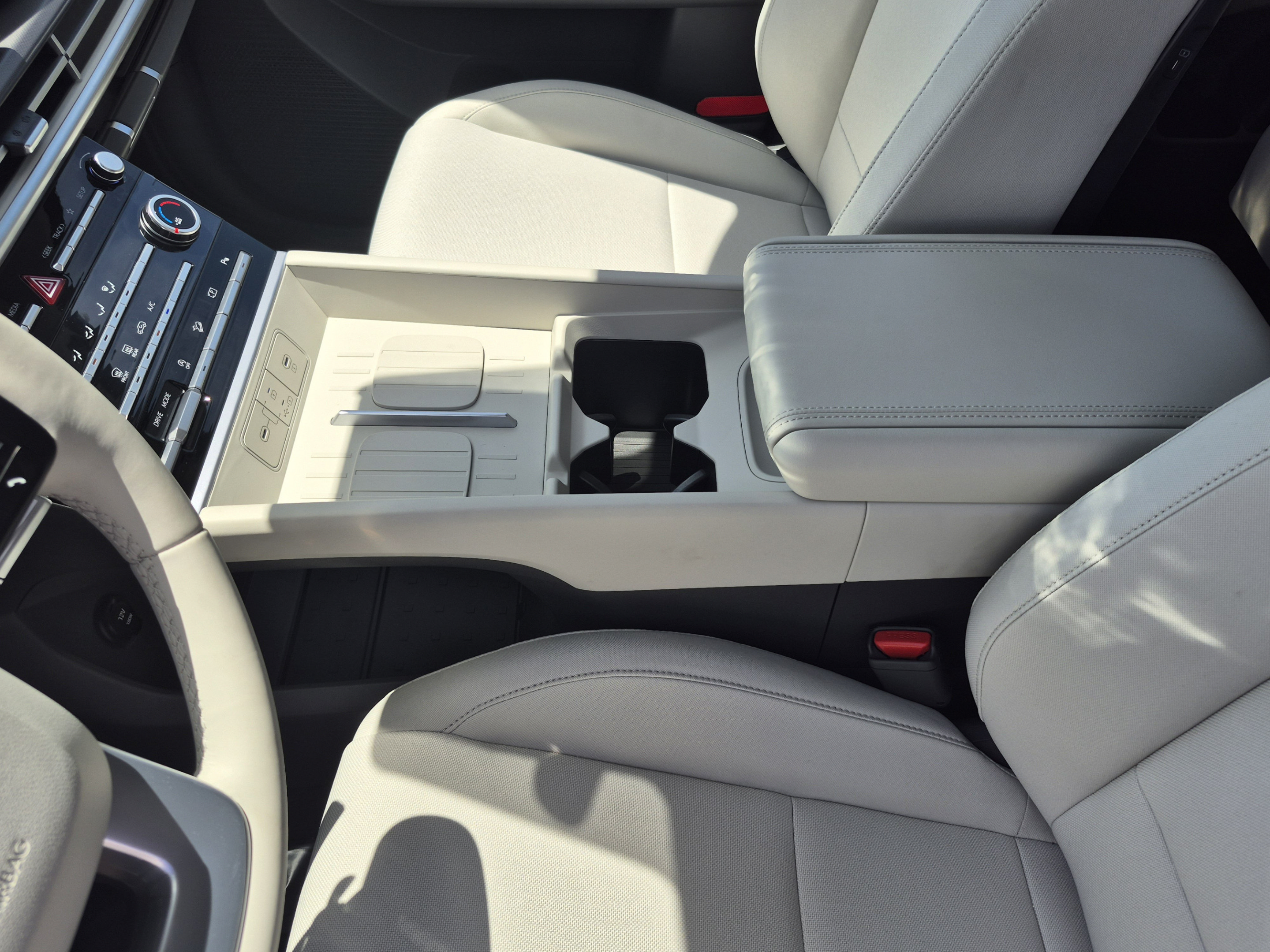 New 2027 Hyundai Santa Fe SE FWD image 24