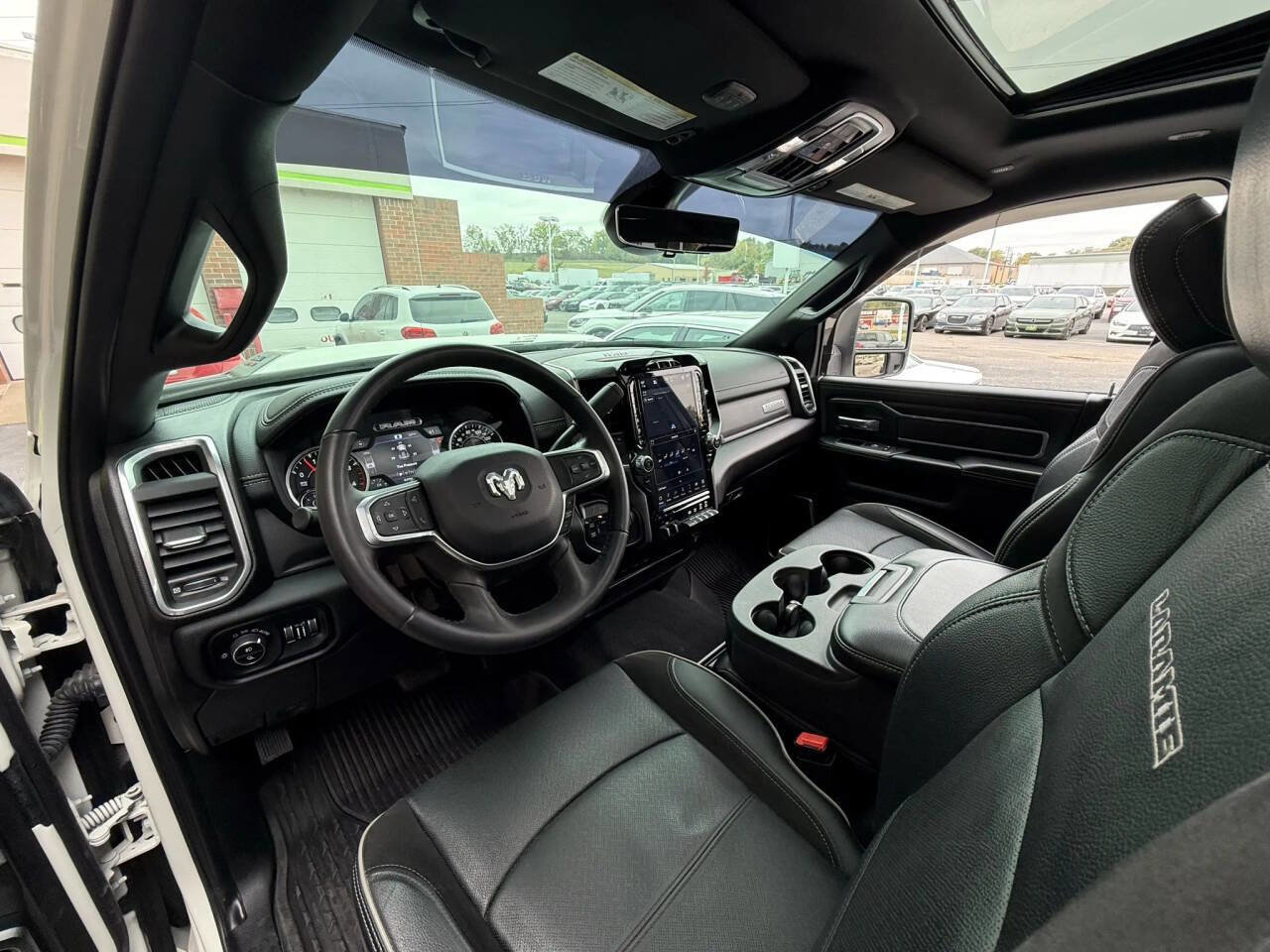 Used 2024 RAM 3500 Laramie w/ Night Edition image 30