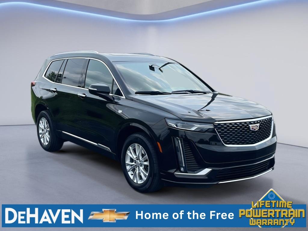 Used 2024 Cadillac XT6 Luxury w/ LPO, Floor Liner Package AWD/4WD image 8