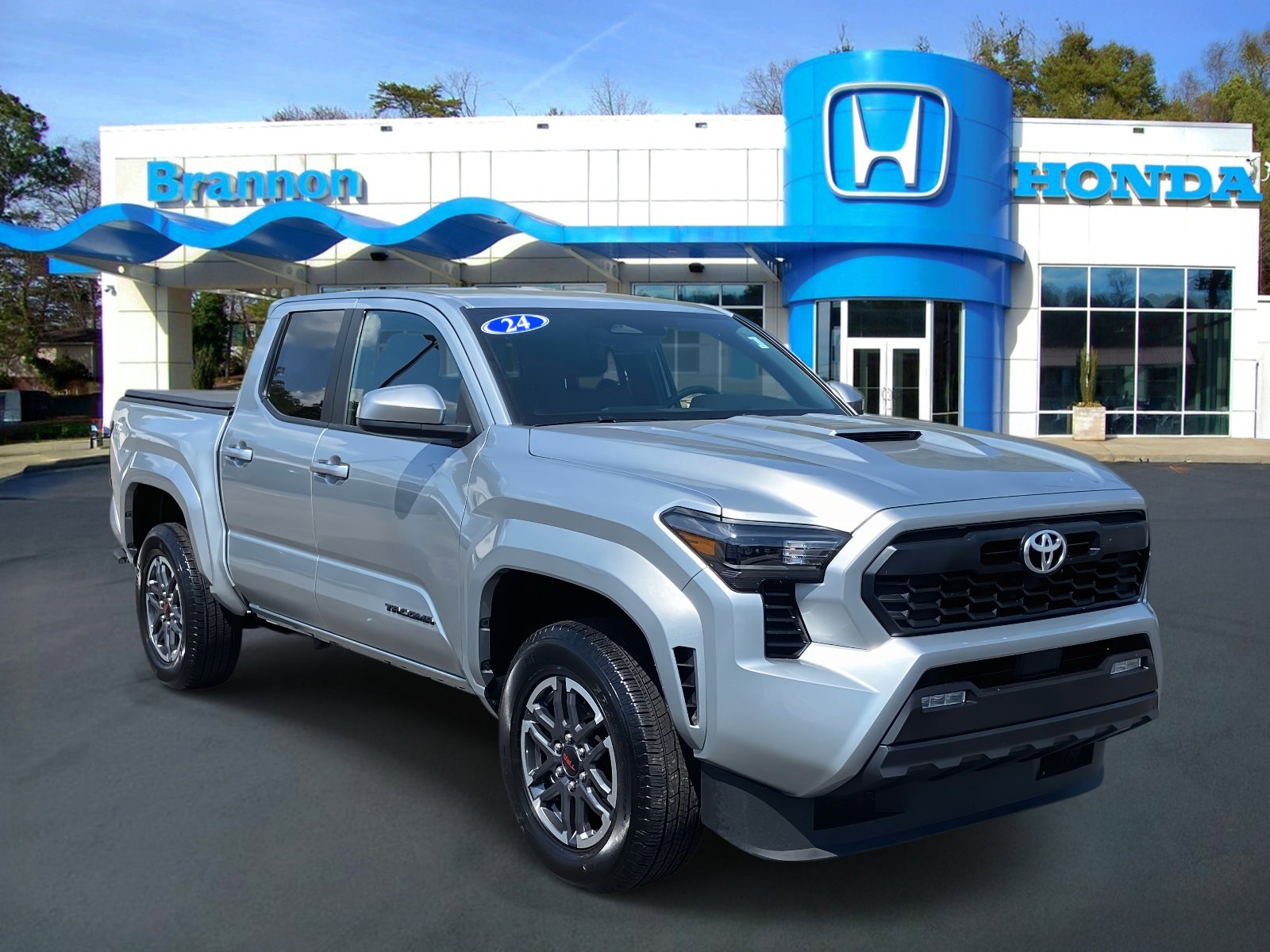 Used 2024 Toyota Tacoma TRD Sport
