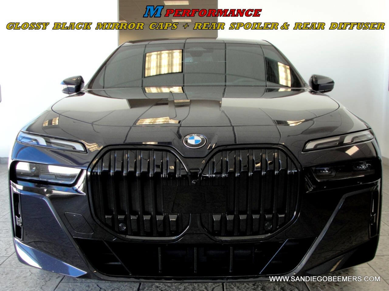 Used 2023 BMW 740i 740i M SPORT PRO+HUD+SWAROVSKI w/ Parking Assistance Package image 4