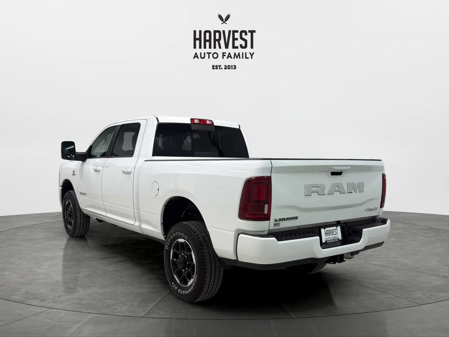 Used 2026 RAM 2500 Laramie AWD/4WD image 4