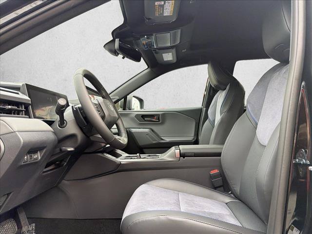 New 2026 Toyota RAV4 XSE w/ Panoramic Sun Roof Package AWD/4WD image 11