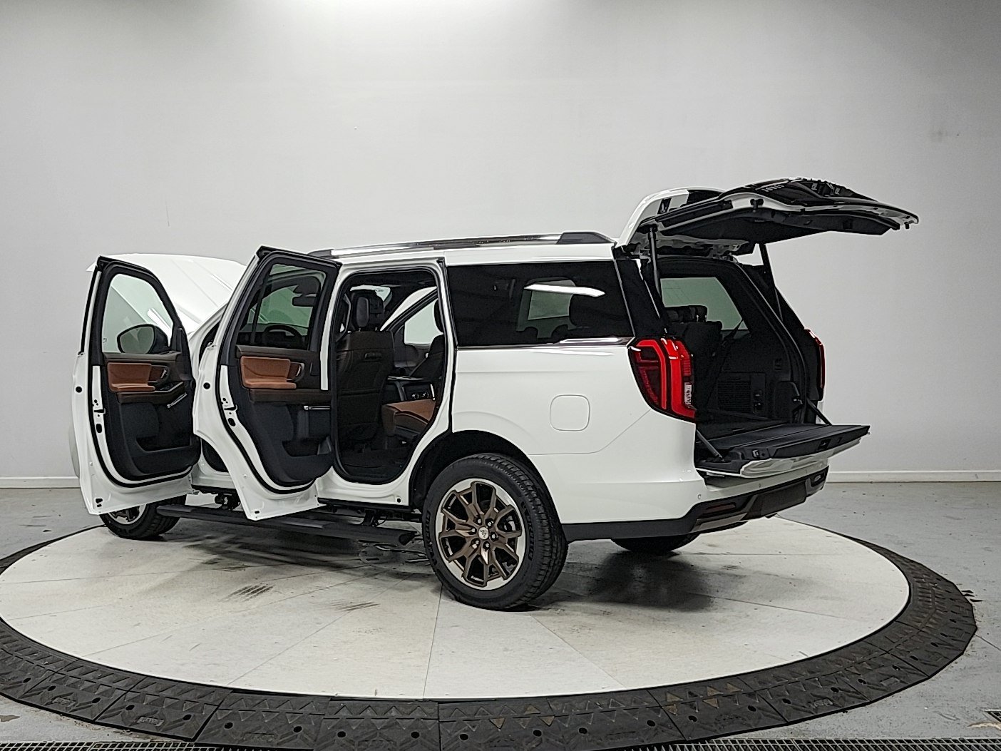New 2027 Ford Expedition King Ranch AWD/4WD image 20