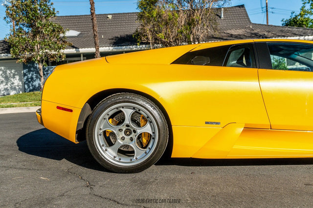 Used 2004 Lamborghini Murcielago Coupe image 10