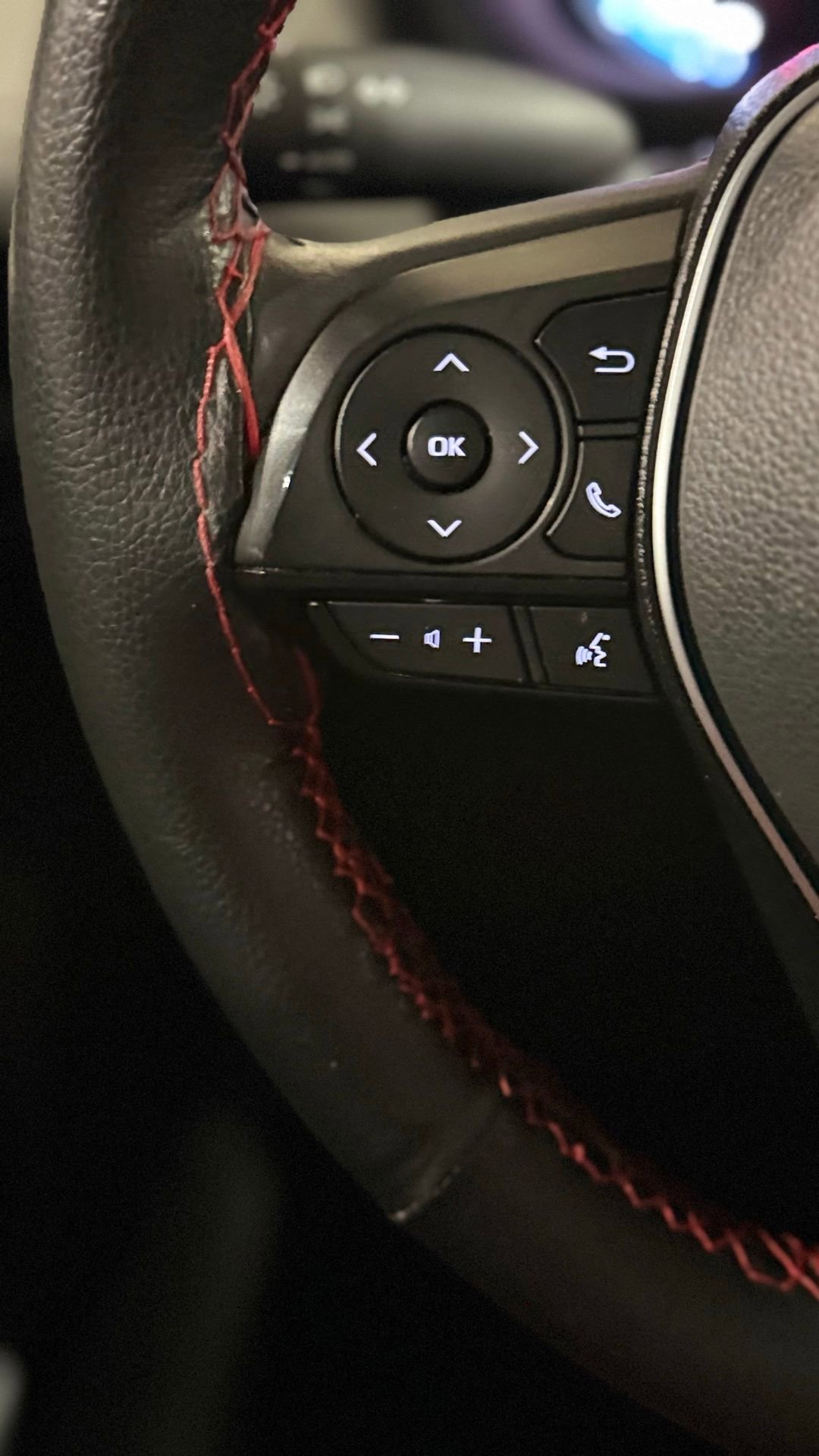 Used 2025 Toyota RAV4 XLE w/ Convenience Package image 67