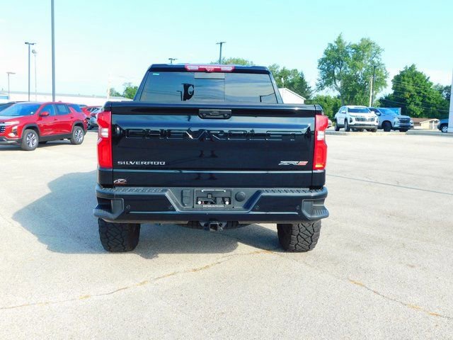 Used 2023 Chevrolet Silverado 1500 ZR2 w/ Technology Package image 4