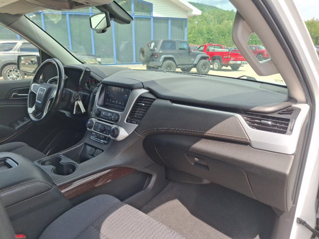 Used 2020 GMC Yukon SLE w/ SLE Value Package AWD/4WD image 35