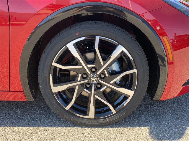 New 2026 Toyota Prius Plug-In Hybrid image 9