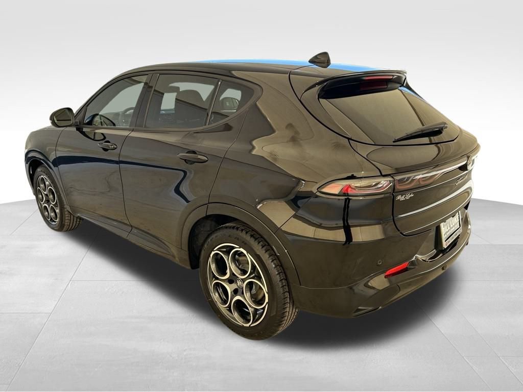 New 2025 Alfa Romeo Tonale AWD/4WD image 22