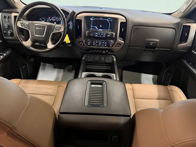 Used 2019 GMC Sierra 3500 Denali w/ Duramax Plus Package AWD/4WD image 18