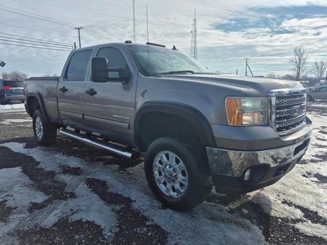 Used 2013 GMC Sierra 2500 SLE w/ SLE Preferred Package image 3