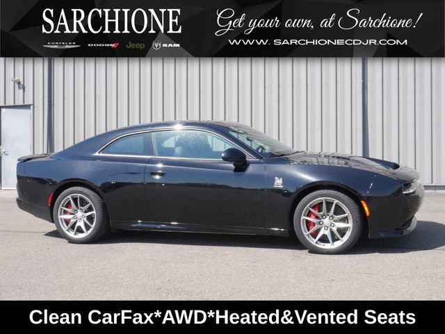 Used 2025 Dodge Charger Daytona Scat Pack w/ Track Pack AWD/4WD image 1