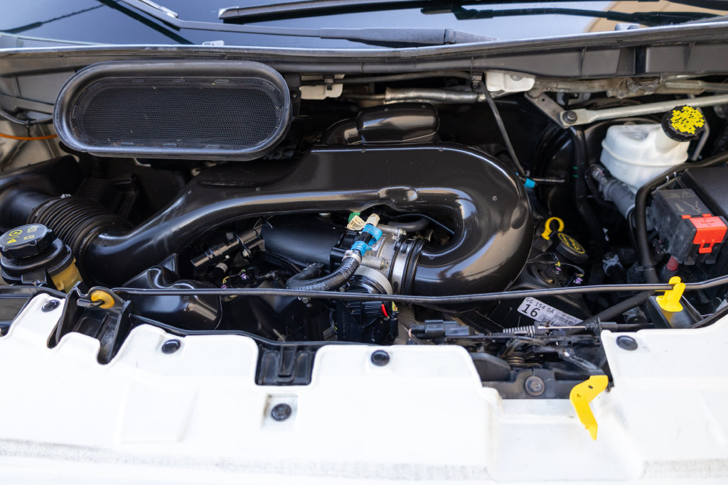 Used 2018 Ford Transit 150 XL RWD image 17