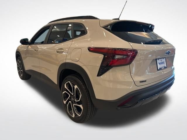 New 2026 Chevrolet Trax RS w/ Sunroof Package image 3