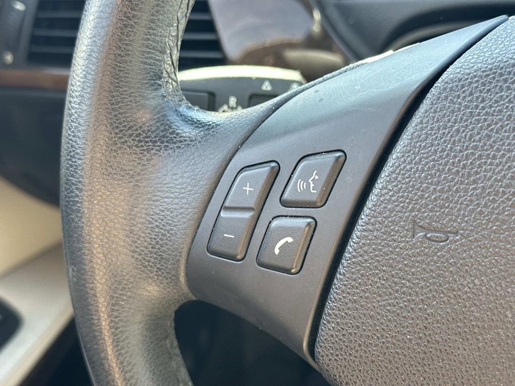 Used 2010 BMW 328i Sedan image 22