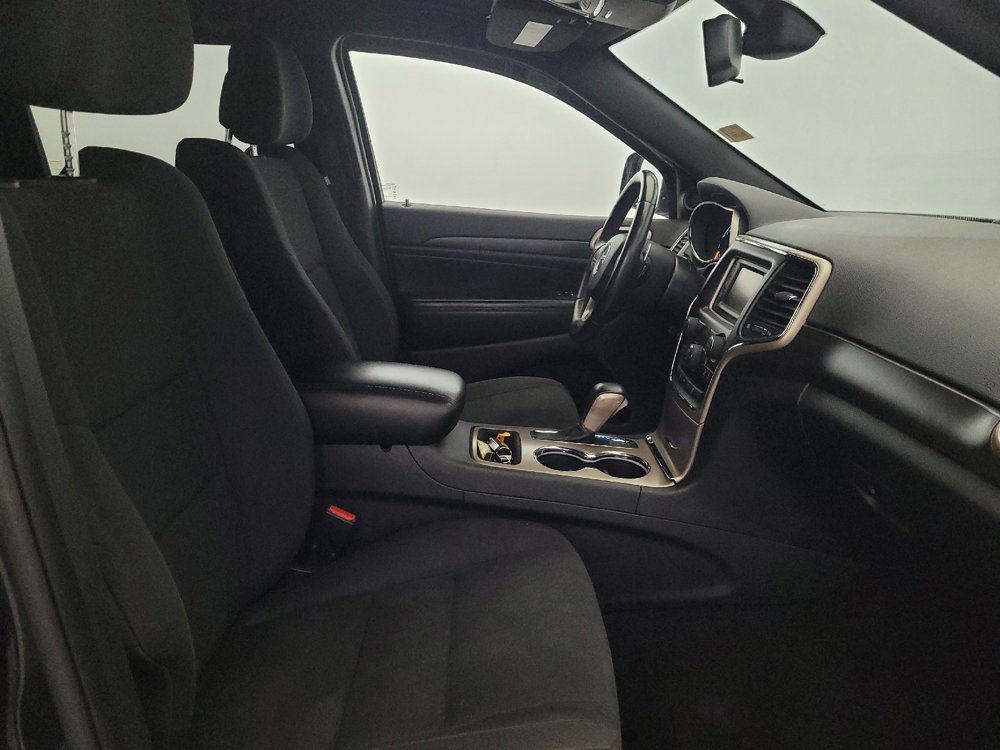 Used 2016 Jeep Grand Cherokee Laredo w/ Quick Order Package 23E AWD/4WD image 21