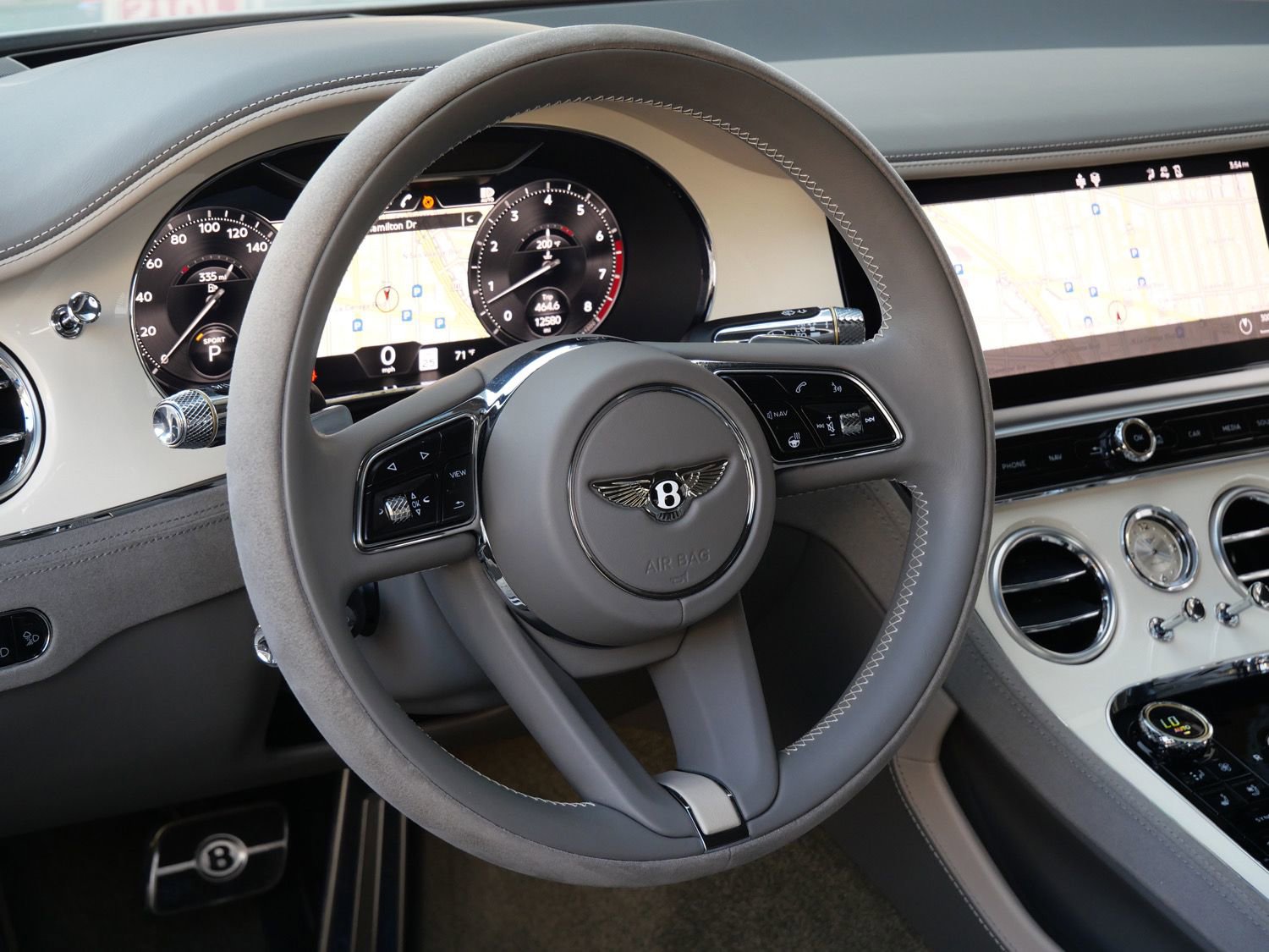 Used 2023 Bentley Continental GT Speed image 16