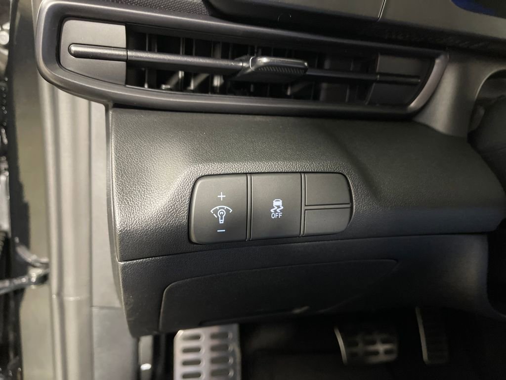 New 2026 Hyundai Elantra Sport image 31