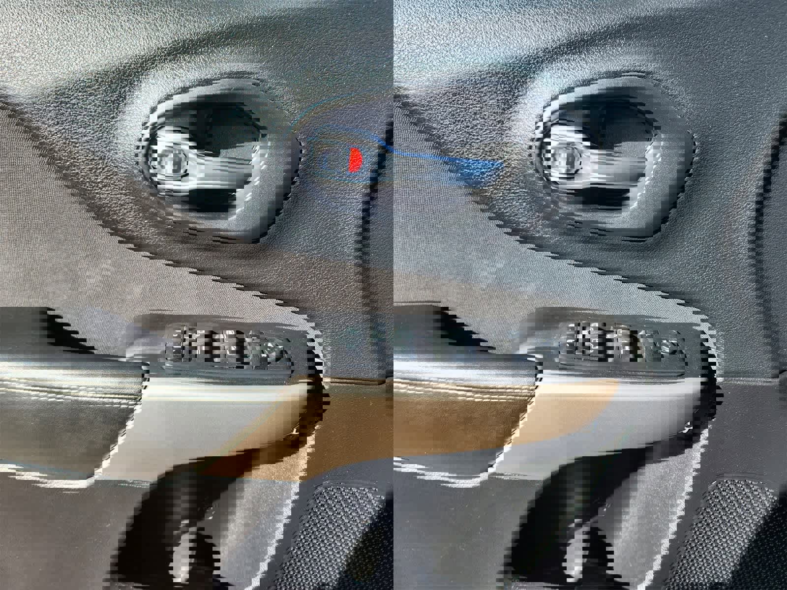 Used 2018 Jeep Cherokee Latitude image 13