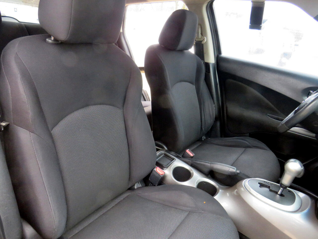 Used 2012 Nissan Juke S image 18