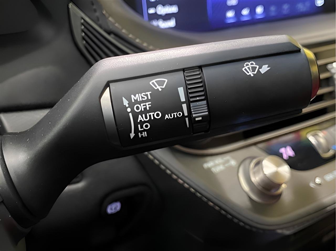 Used 2019 Lexus LS 500 F Sport w/ Accessory Package (Z1) AWD/4WD image 22