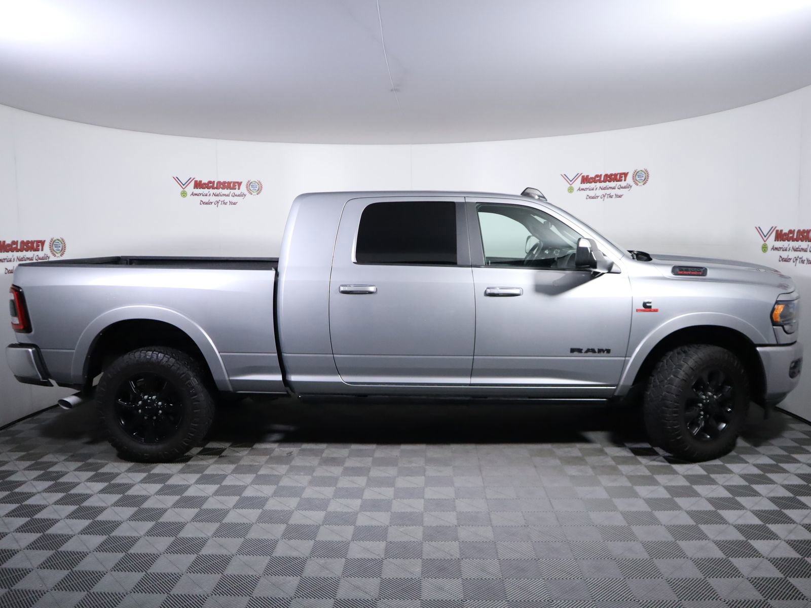 Used 2021 RAM 2500 Limited AWD/4WD image 3