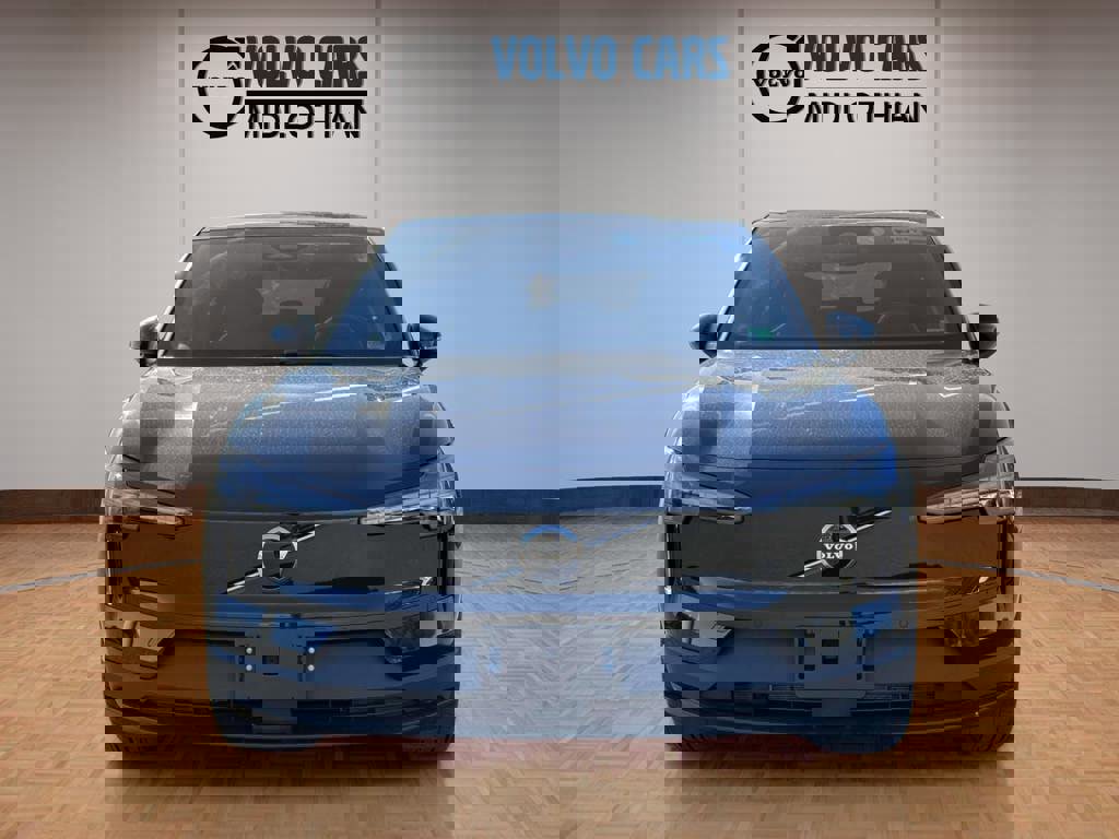 New 2026 Volvo EX30 Plus w/ Protection Package Premier image 24