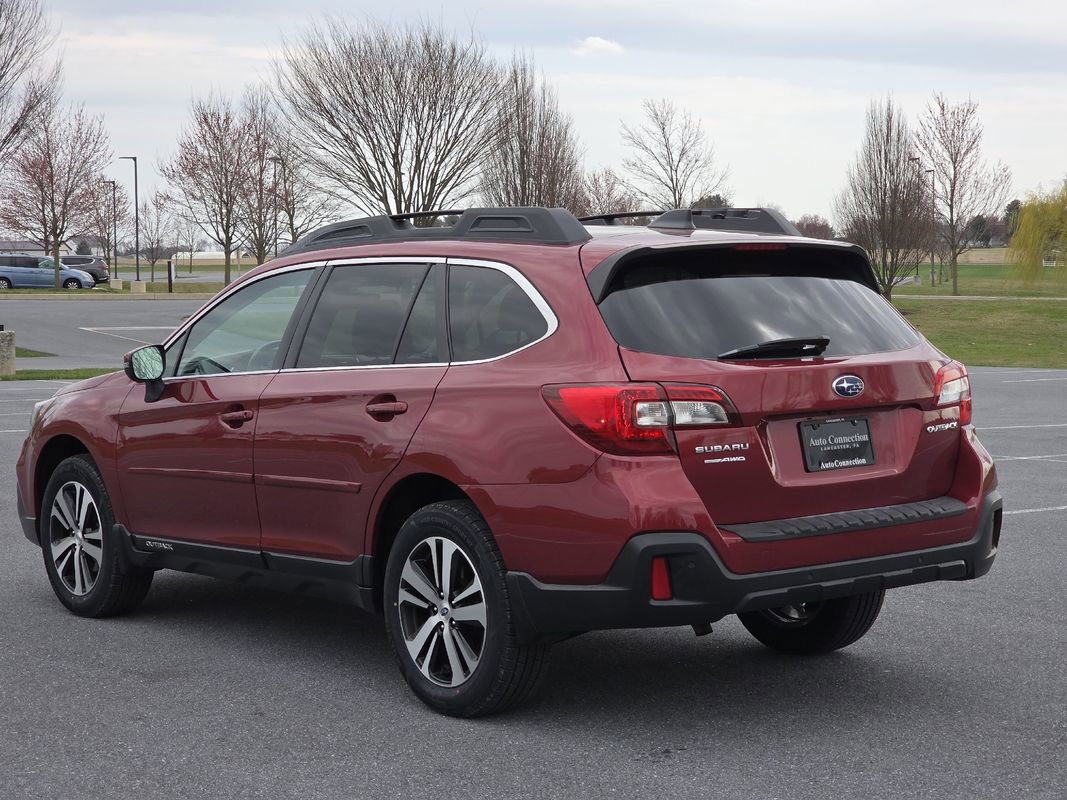 Used 2018 Subaru Outback 2.5i Limited image 6