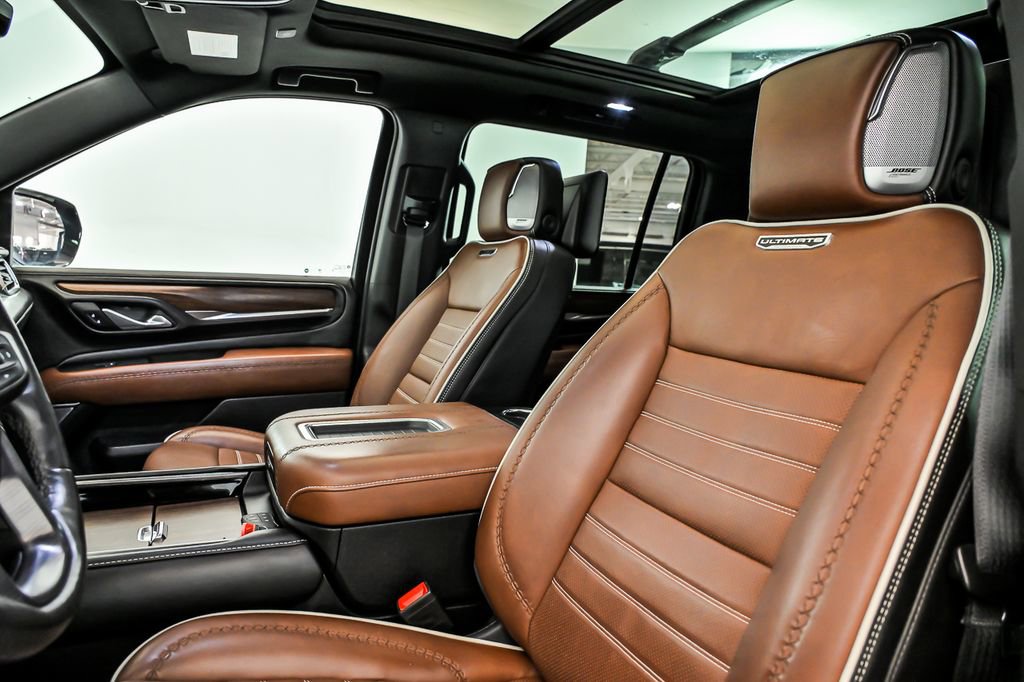 Used 2023 GMC Yukon XL Denali Ultimate image 13