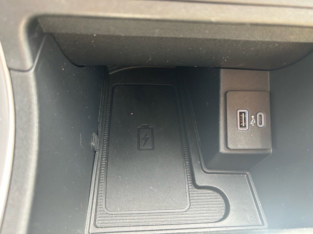 Used 2022 Ford Edge SEL w/ Convenience Package image 29