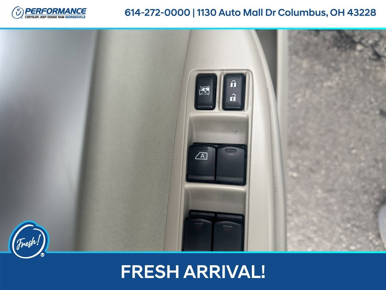 Used 2011 Subaru Legacy 2.5i Premium image 12