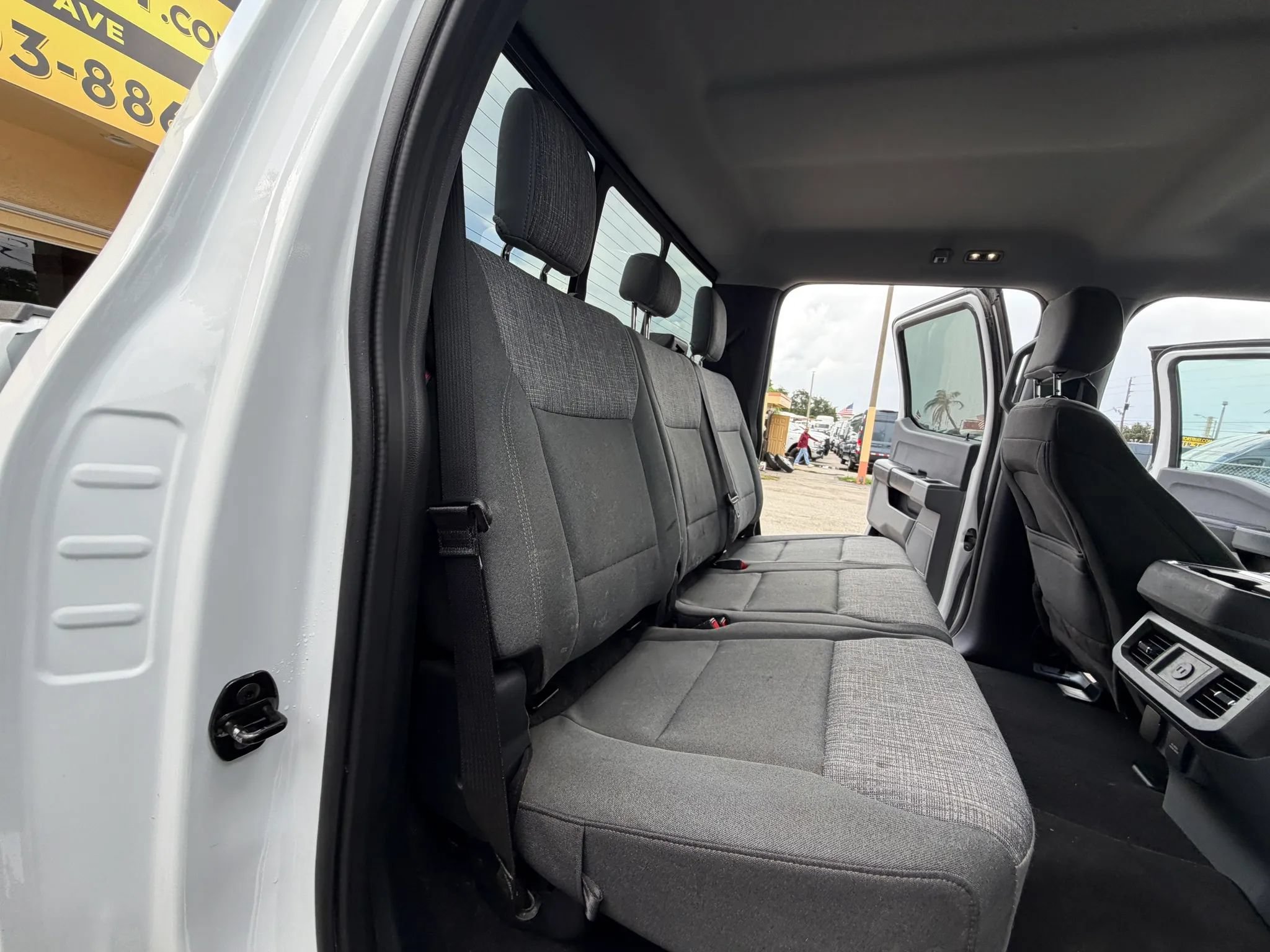 Used 2023 Ford F250 XLT w/ FX4 Off-Road Package AWD/4WD image 19