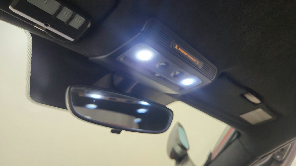 Used 2012 McLaren MP4-12C Coupe RWD image 45