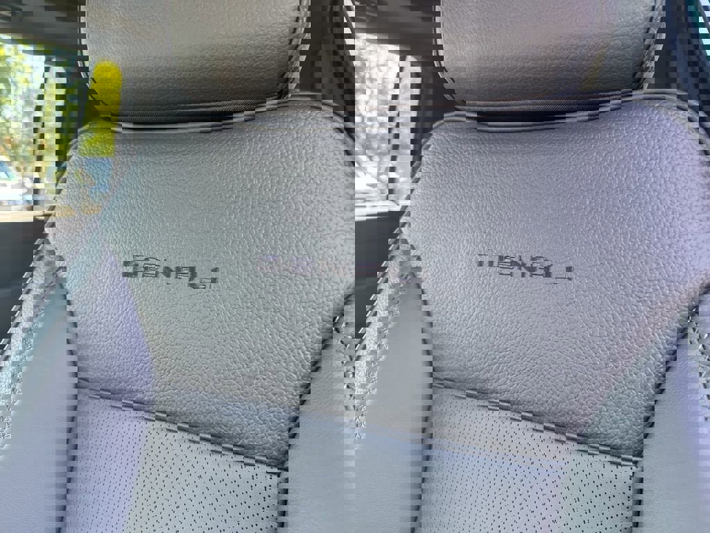 New 2025 GMC Yukon XL Denali w/ Sun & Power Step Package image 73