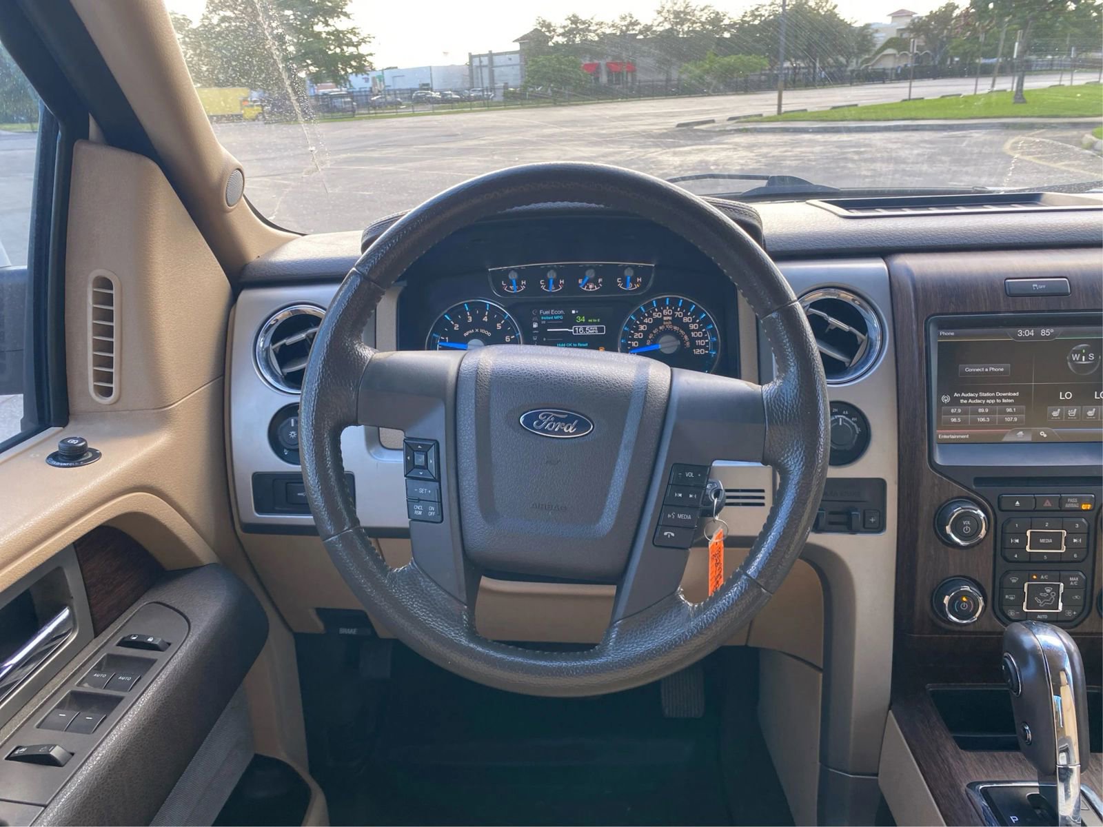 Used 2014 Ford F150 Lariat w/ Equipment Group 501A Mid image 11