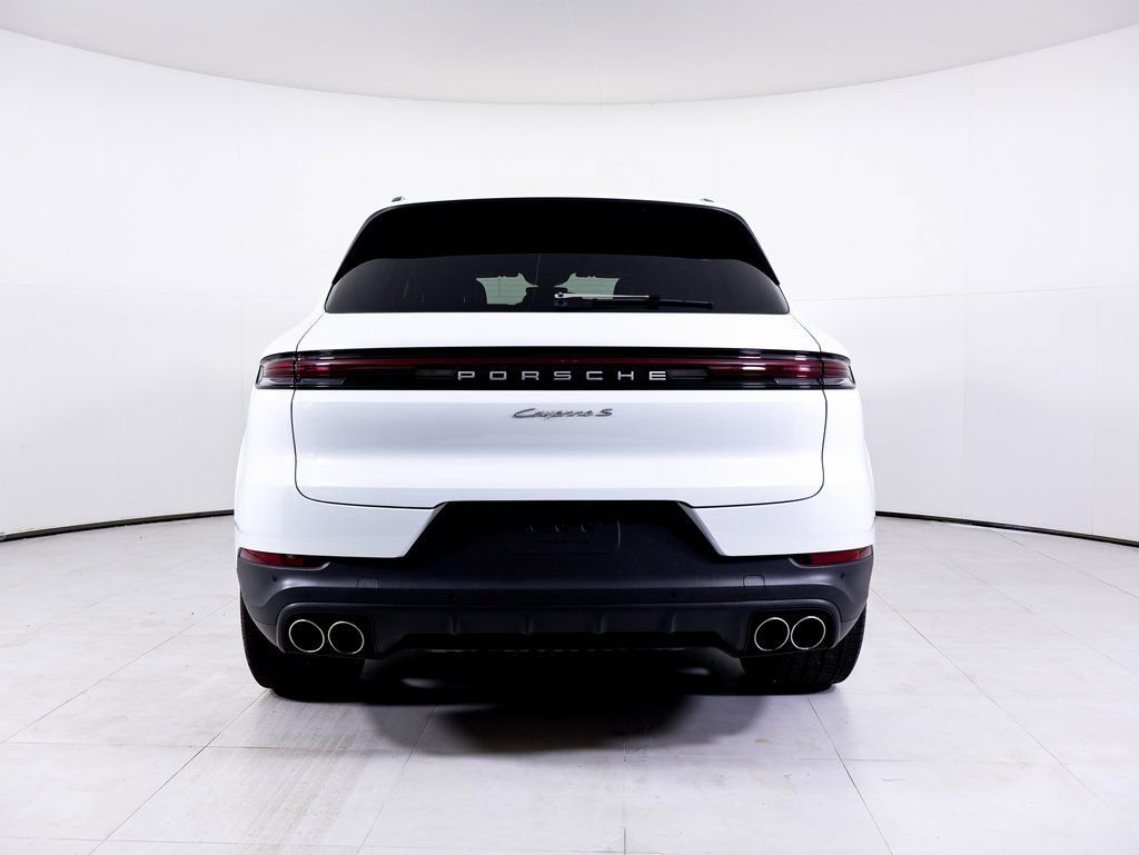 Certified 2024 Porsche Cayenne S image 29