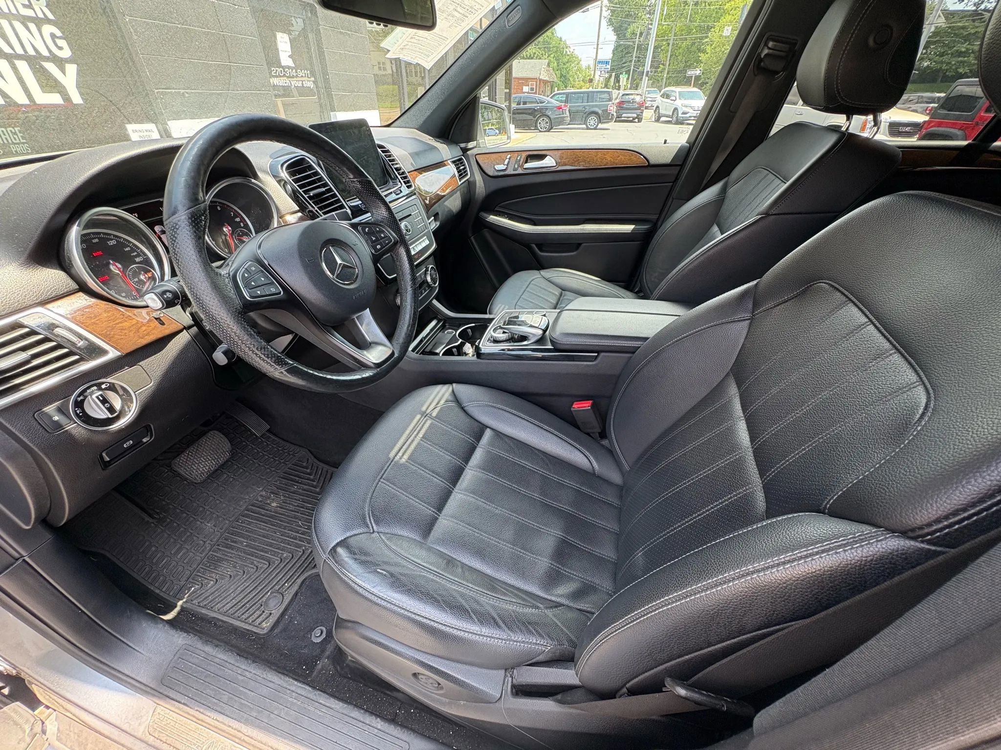 Used 2018 Mercedes-Benz GLE 350 4MATIC w/ Premium 1 Package image 11