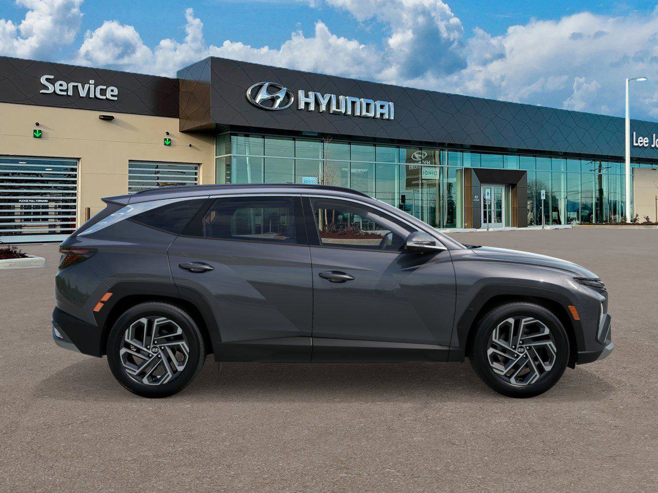 New 2026 Hyundai Tucson Limited w/ Tow & Go Package AWD/4WD image 7
