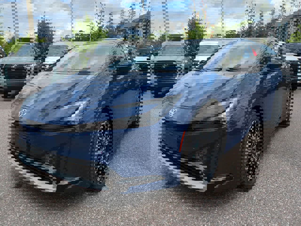 New 2026 Toyota Prius Plug-In Hybrid FWD image 1