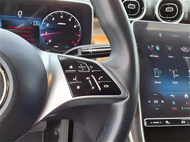 Used 2024 Mercedes-Benz GLC 300 image 12